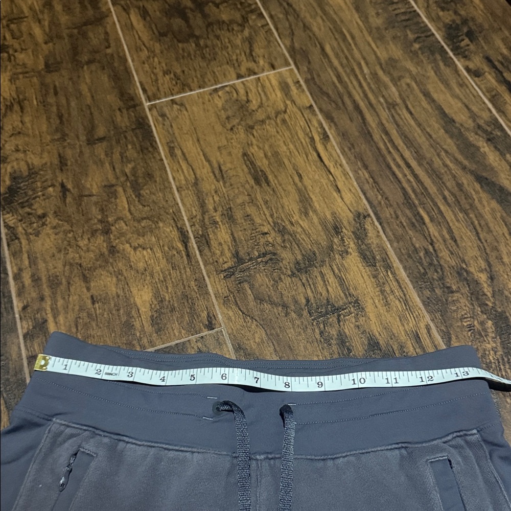 Lululemon Athletica Gray Sweatpants - Picture 6 of 8